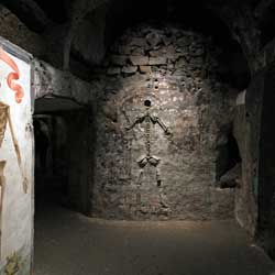 catacombes-de-san-gaudioso-gardien-562.jpg