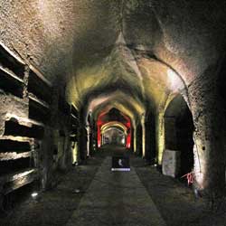 catacombes-de-san-gennaro-niveau-inferieur-593.jpg