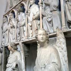 donnaregina-vecchia-tombeau-marie-de-hongrie-zoom-952.jpg