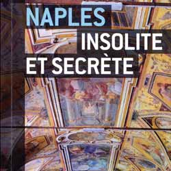 livres-naples-insolite-721.jpg