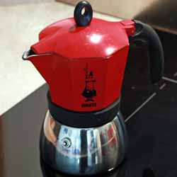 moka-bialetti-1000.jpg