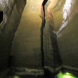naples-souterraine-citerne-et-puits-840.jpg