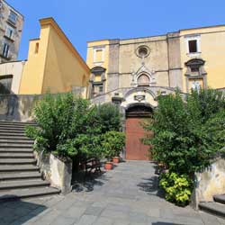 san-giovanni-a-carbonara-exterieur-95.jpg