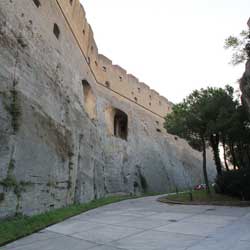 Castel Sant'Elmo - Tuf