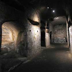 Catacombes de San Gaudioso - Couloir principal