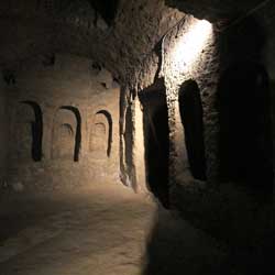 Catacombes de San Gaudioso - Scolatoi