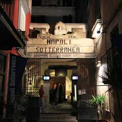 Naples souterraine - Entrée