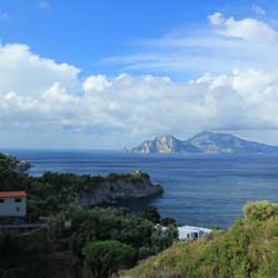 Péninsule sorrentine - Vue sur Capri