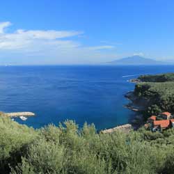 Péninsule sorrentine - Vue sur le golfe de Naples