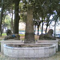Piazza Mercato - Fontana dei Leoni