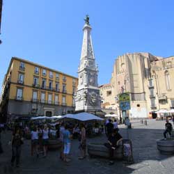 Piazza San Domenico Maggiore