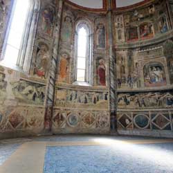 San Giovanni a Carbonara - Cappella Caracciolo del Sole