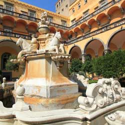 San Gregorio Armeno - fontaine