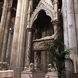 San Lorenzo Maggiore - Tombeau de Catherine d'Autriche