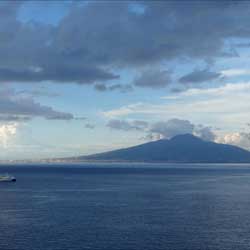 Vésuve - Vue depuis Sorrento